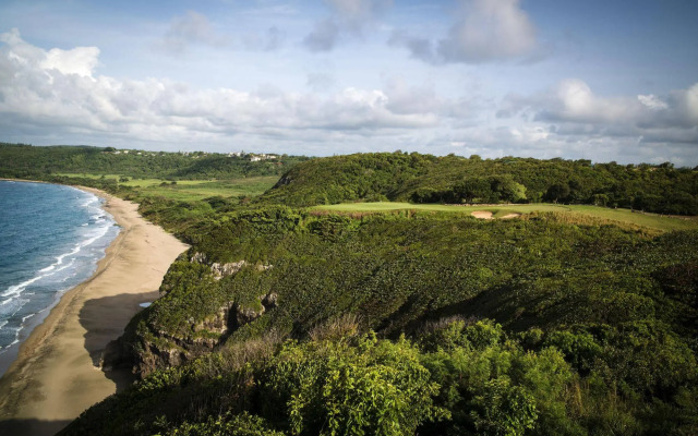 Royal Isabela
