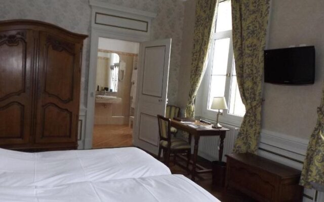 Hostellerie du Château des Monthairons