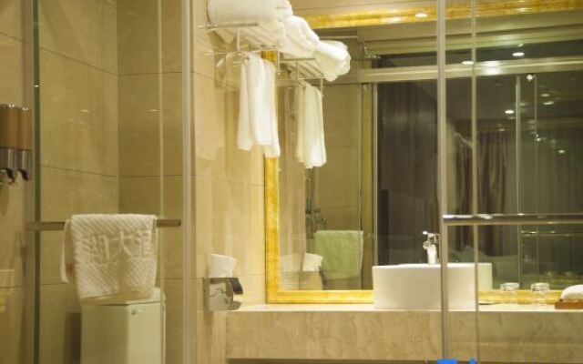 Donghu Hotel