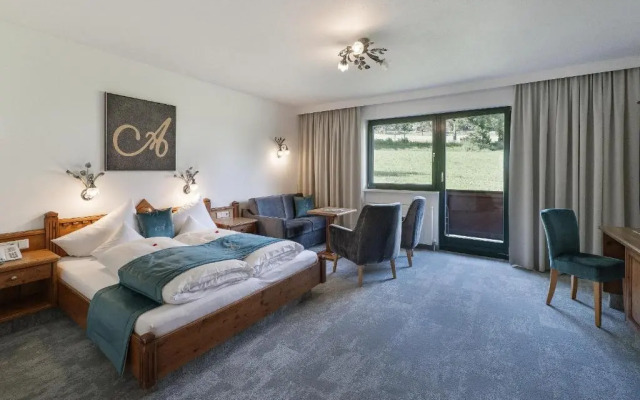 Hotel AlpenSchlössl