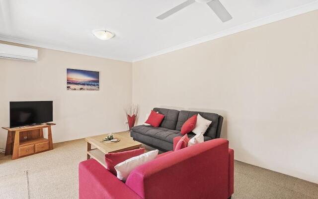 Kiah Unit 18 53 Victoria Parade