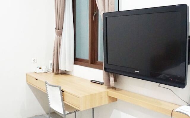 UROOMS Senopati