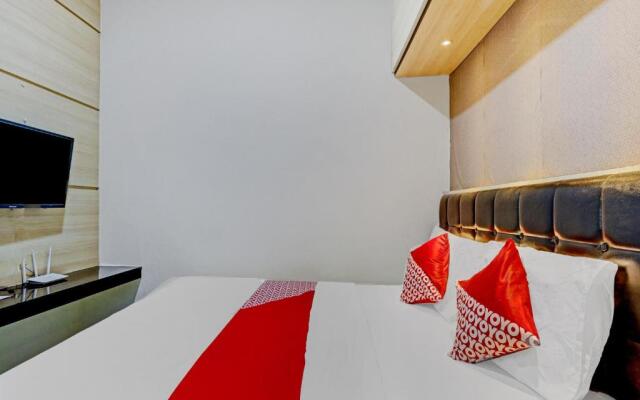 OYO 90366 Homestay 81 Baloi