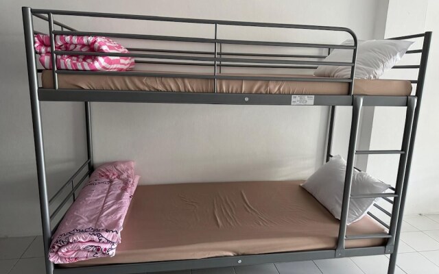 JS786CAFFE&HOSTEL