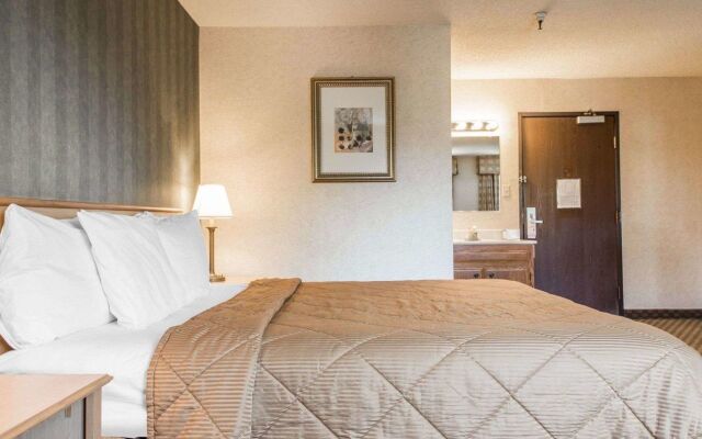 Holiday Inn Express Santa Rosa North by IHG