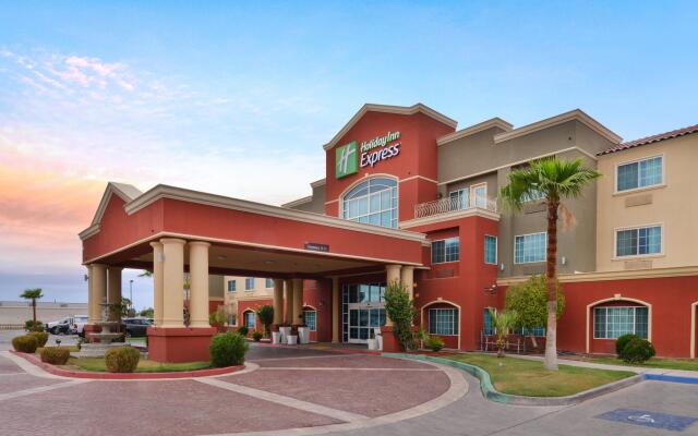 Holiday Inn Express Hotel & Suites El Centro, an IHG Hotel