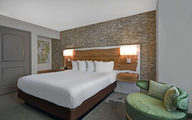 Hilton Hasbrouck Heights/Meadowlands