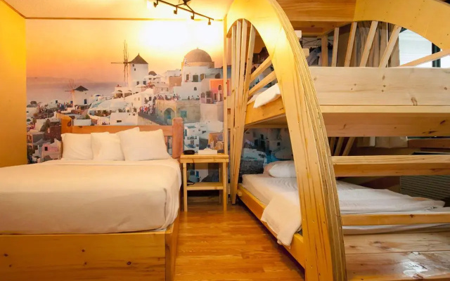 Dells Island Resort