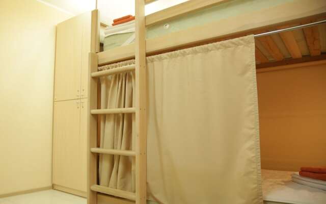Hostel Good Night