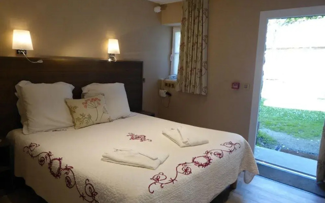 Hotel Kastell Dinec'h