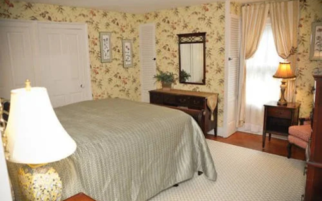 Belvedere Inn
