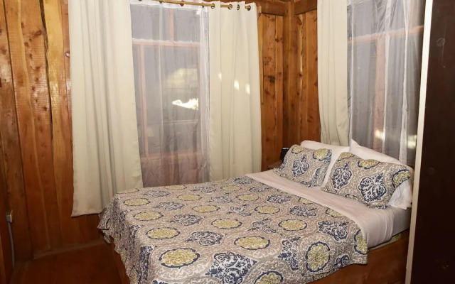 Santa Ana City Views Breathtaking Chalet