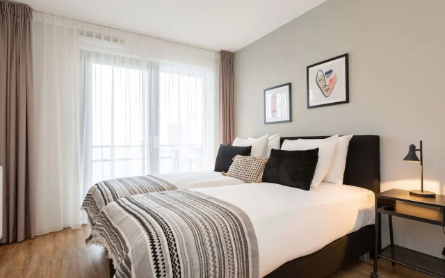 Sea-view Apartment in Den Haag near Beach