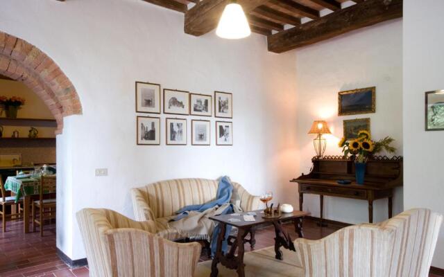 Appartamenti Villa e Fattoria di Radi Siena