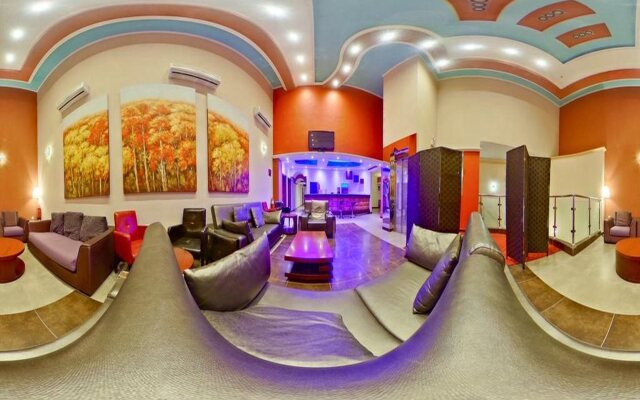Shayah Suites