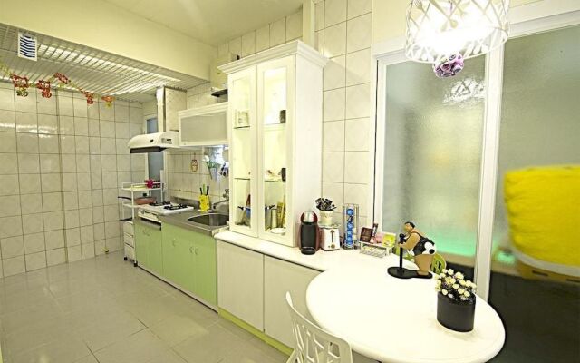 Garden House- Tainan Station