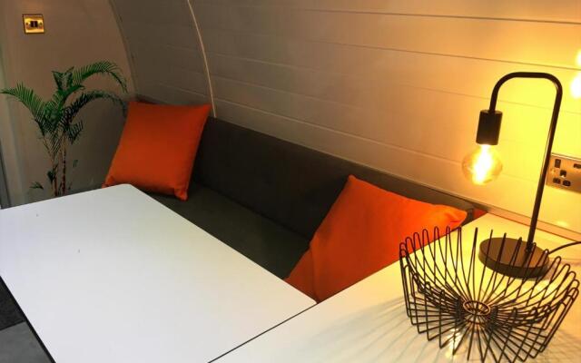 INSPIRING VIEWS & PLACE WITH FREE PARKING by BEACH