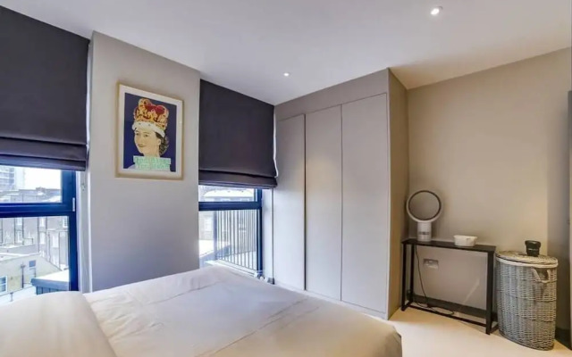 Modern 2bed W/balcony Sleeps 6 in Hackney