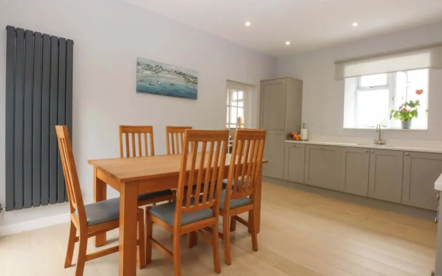 Menai Cottage