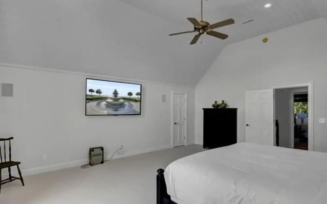 Beachwood East 5 by Wild Dunes With Amenities