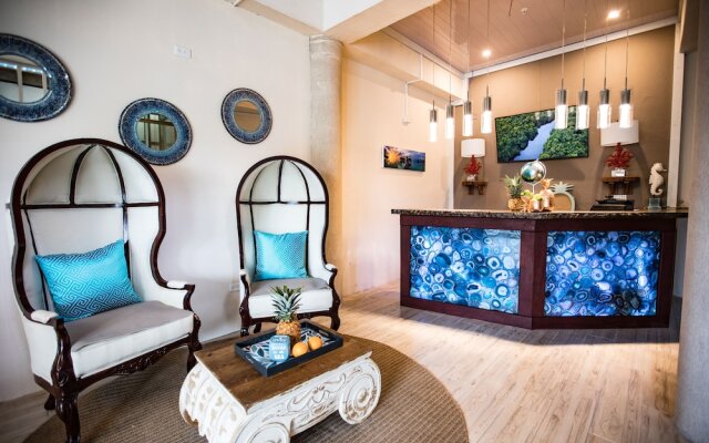 Azul Paradise Bocas Town