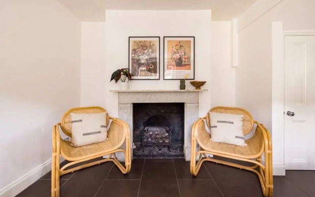 The Hackney Secret - Stylish 2bdr House With Garden, London