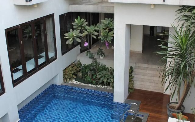 Marrakesh Inn