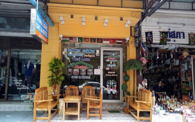 Thai Love Cafe & Hostel