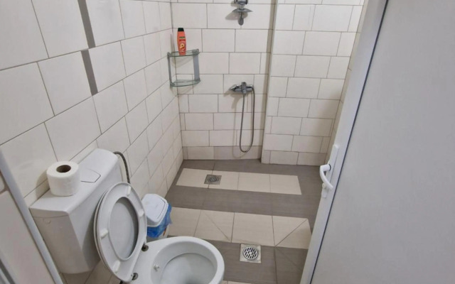 Hotel Yal Restaurant