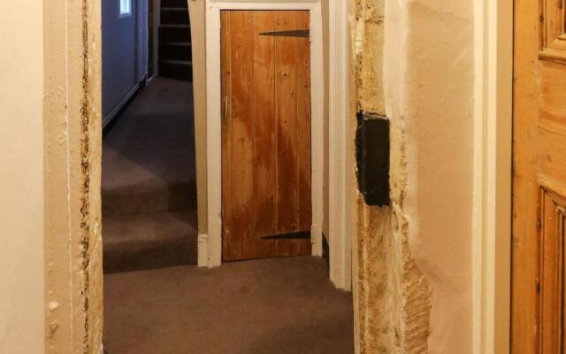 The Ancient Gatehouse Hotel