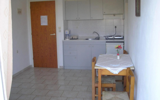 Dimitra Apartments