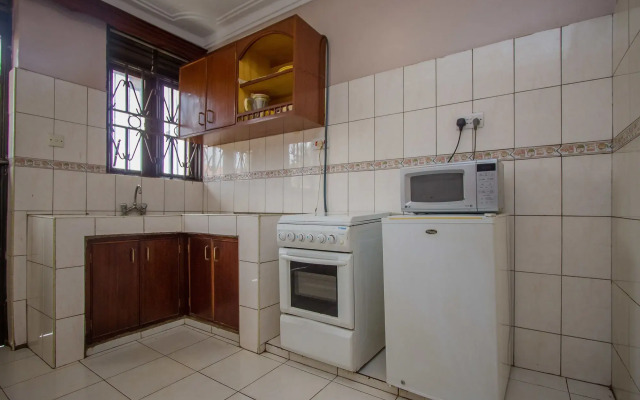 Crystal Suites and Apartments