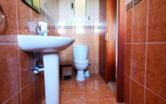 Escape and relax cozy apartment in Pafos!