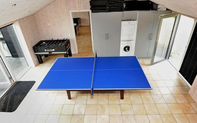 10 Person Holiday Home in Romo