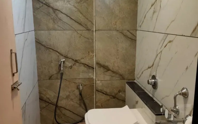 Goroomgo Janata Inn Gujarat