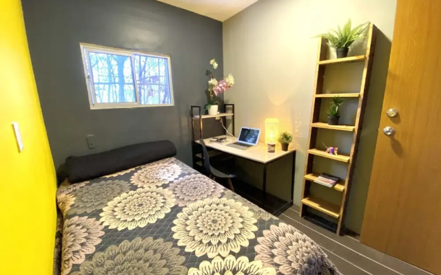 ROOMIES HOSTEL - Santa Maria La Ribera