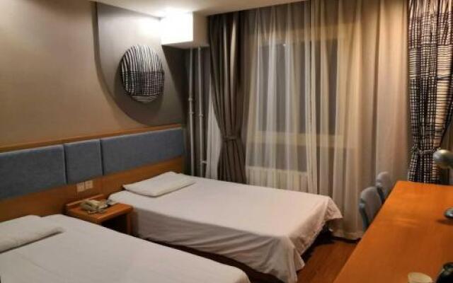 Home Inn Tianjin South Hongqi Road Binyue Bridge