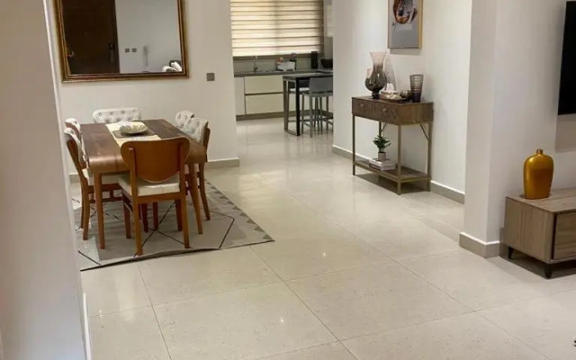 Spectacular Deluxe Suite Available