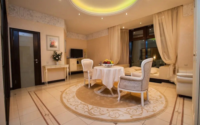 Triumph Palace Boutique Hotel