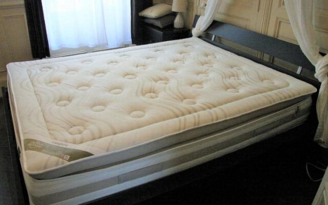 Les Epicuriens, Chambres Dhotes