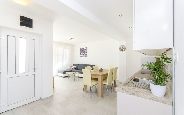 Apartments Darko