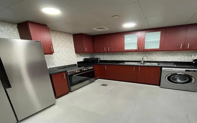 JBR Rimal 1 Spacious 3BR close to Beach