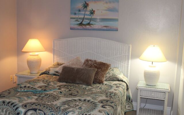 Seaside Hideaway 1 Bedroom Condo