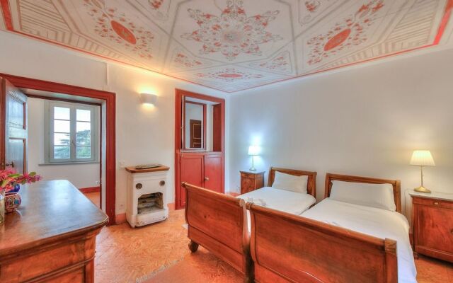 Casa Mirica