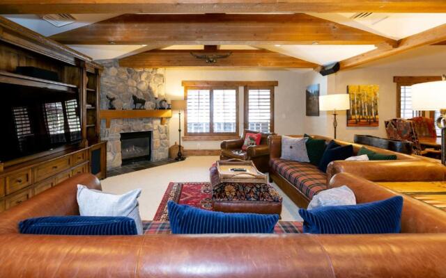 The Chateaux Deer Valley