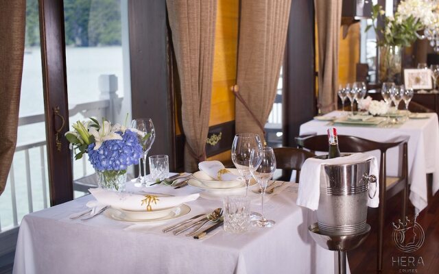 Hera Grand Luxury Cruises Halong