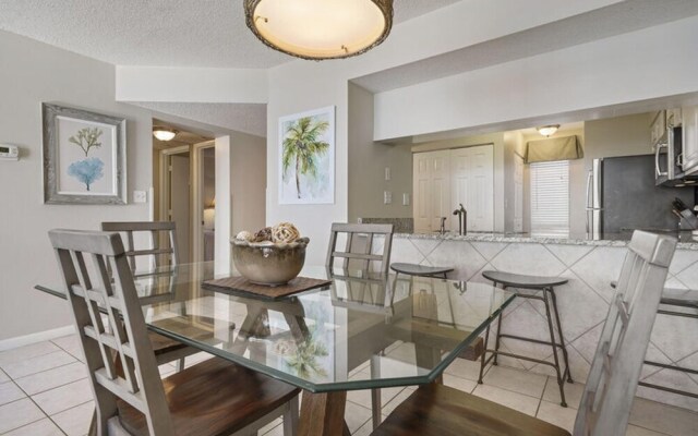 Emerald Towers 605 by Five Star Properties