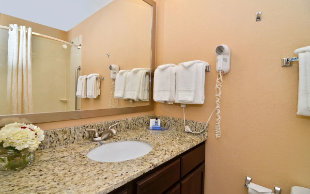 Mainstay Suites Knoxville Airport
