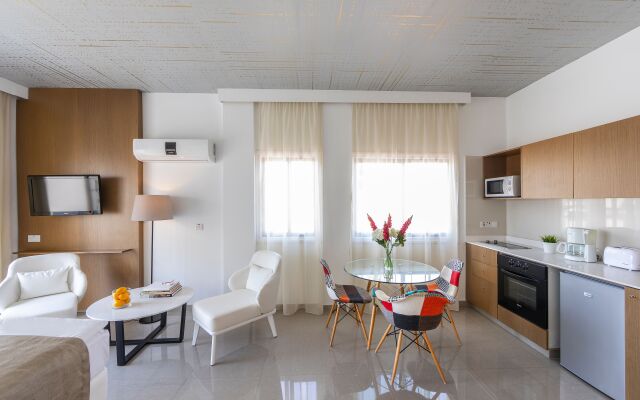 King Jason Paphos - Designed for Adults By Louis Hotels