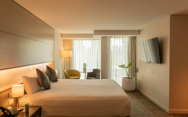 Point Hotel - Image 5